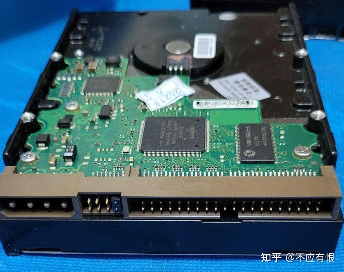硬盘类型与性能差异