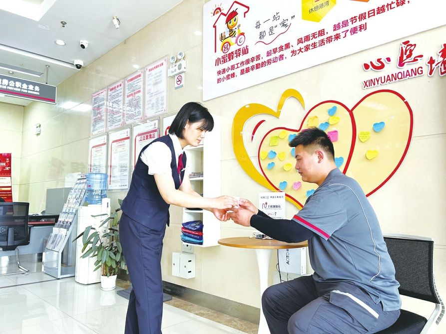 小哥了解服务器性能与承载能力
