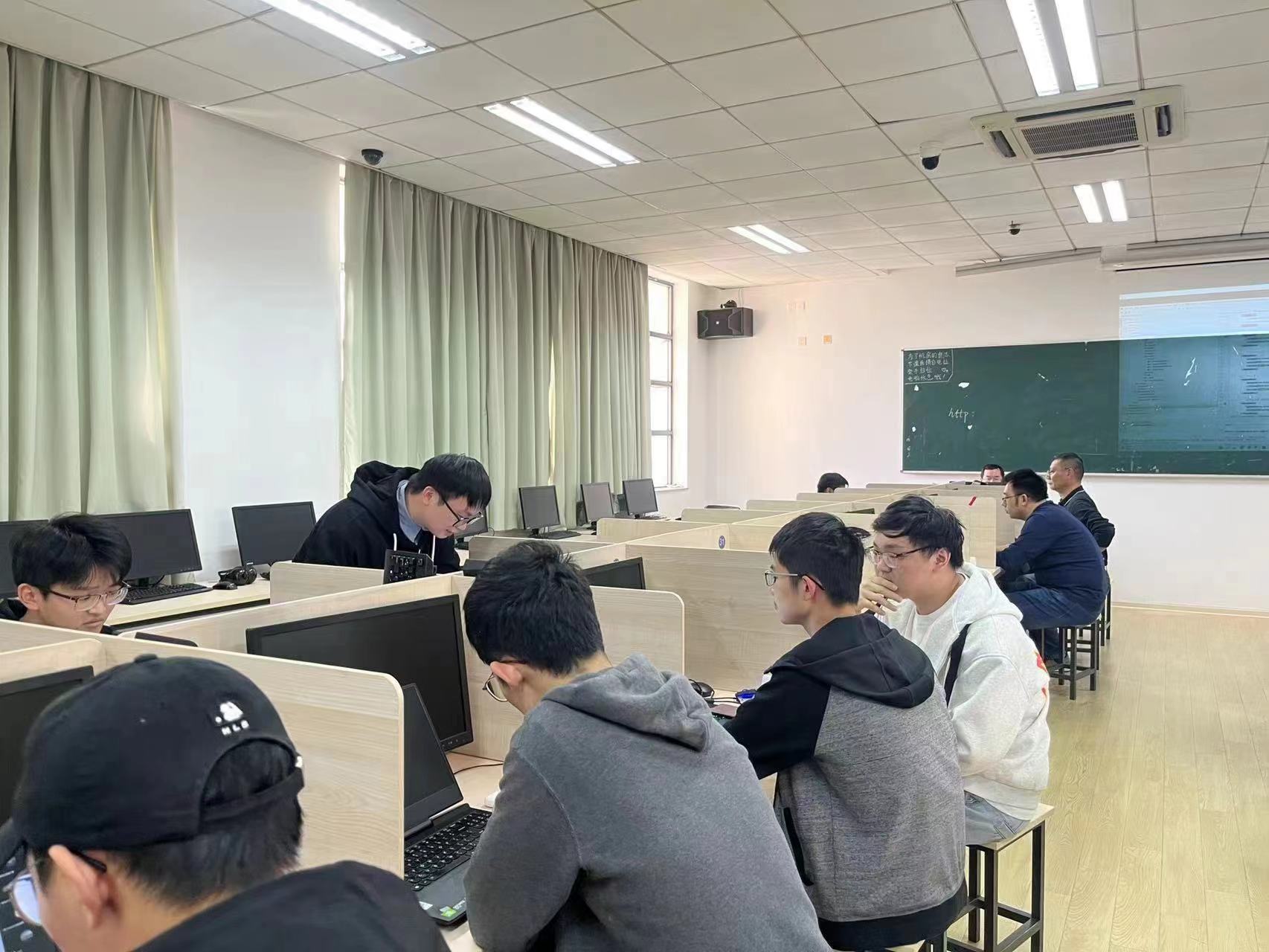 专业解析不同联想服务器型号密码策略