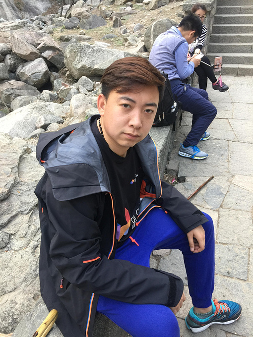 泰山制服