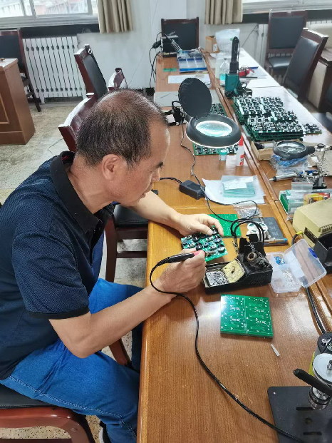 揭秘服务器电话号码