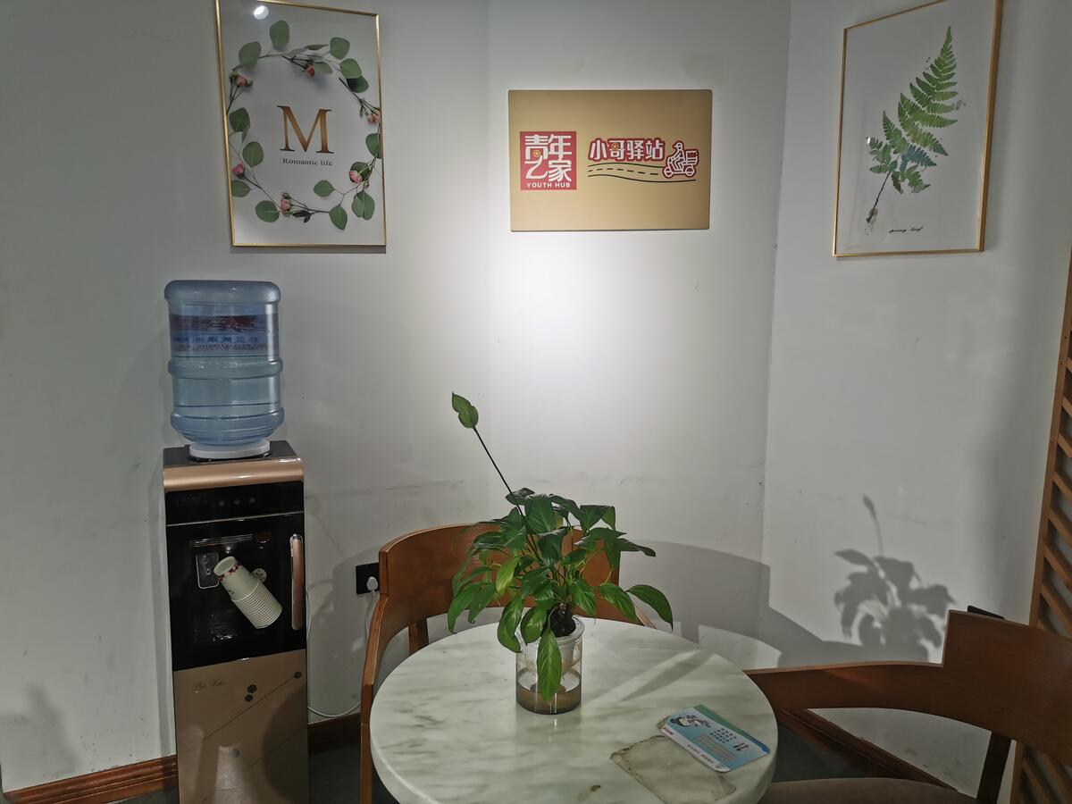 小哥探索服务器内存的宽度以及其它关键因素