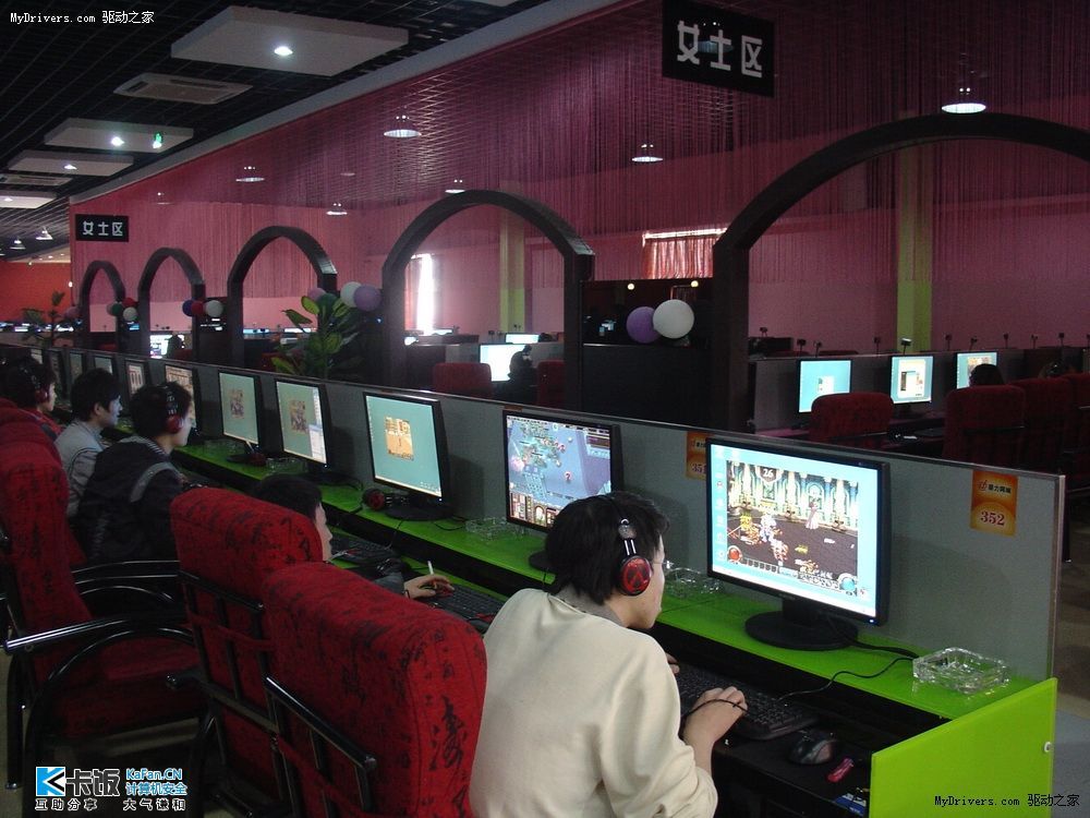 网吧服务器数量与业务需求的关系